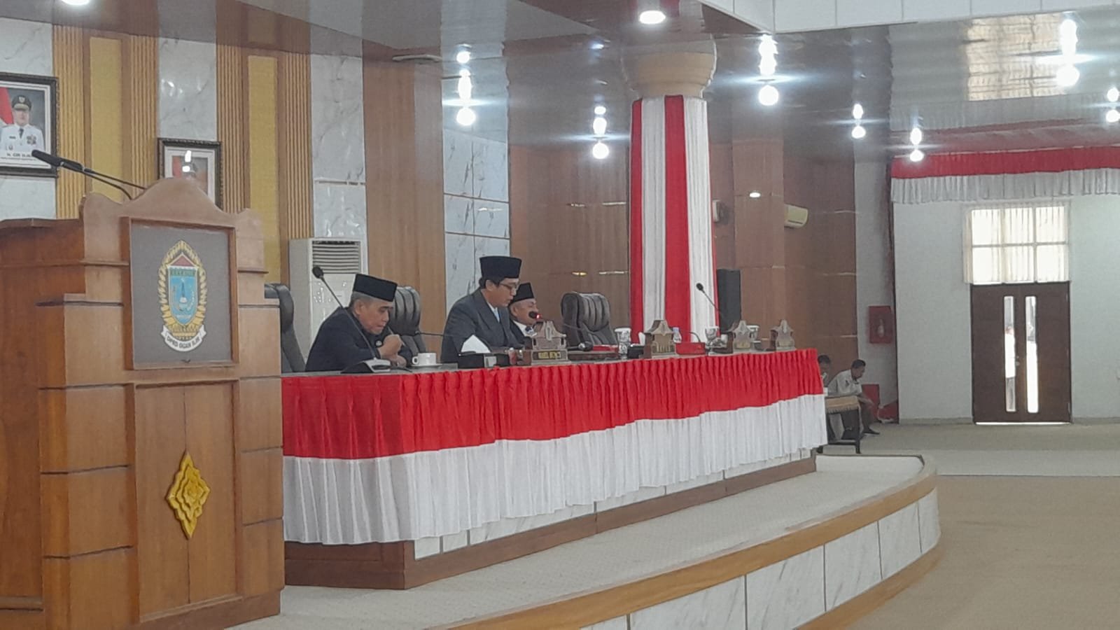 DPRD Ogan Ilir Gelar Dua Rapat Paripurna Beruntun, Bahas Laporan Reses dan Usulan Pembentukan Pansus PAD DPRD Ogan Ilir Gelar Dua Rapat Paripurna Beruntun, Bahas Laporan Reses dan Usulan Pembentukan Pansus PAD