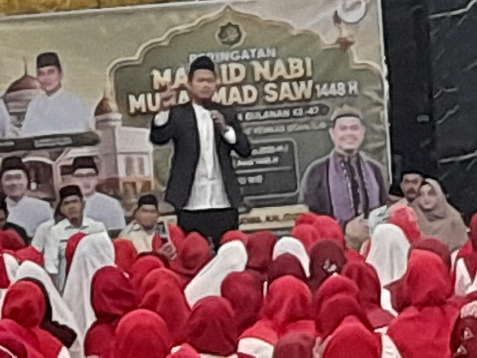 Wabub Ogan Ilir Hadiri Peringatan Maulid Nabi Muhammad SAW di Masjid Ahnur Tanjung Senai