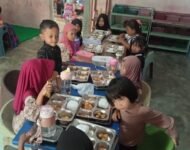Program MBG Polresta Deli Serdang Melayani Pelajar Hingga Balita