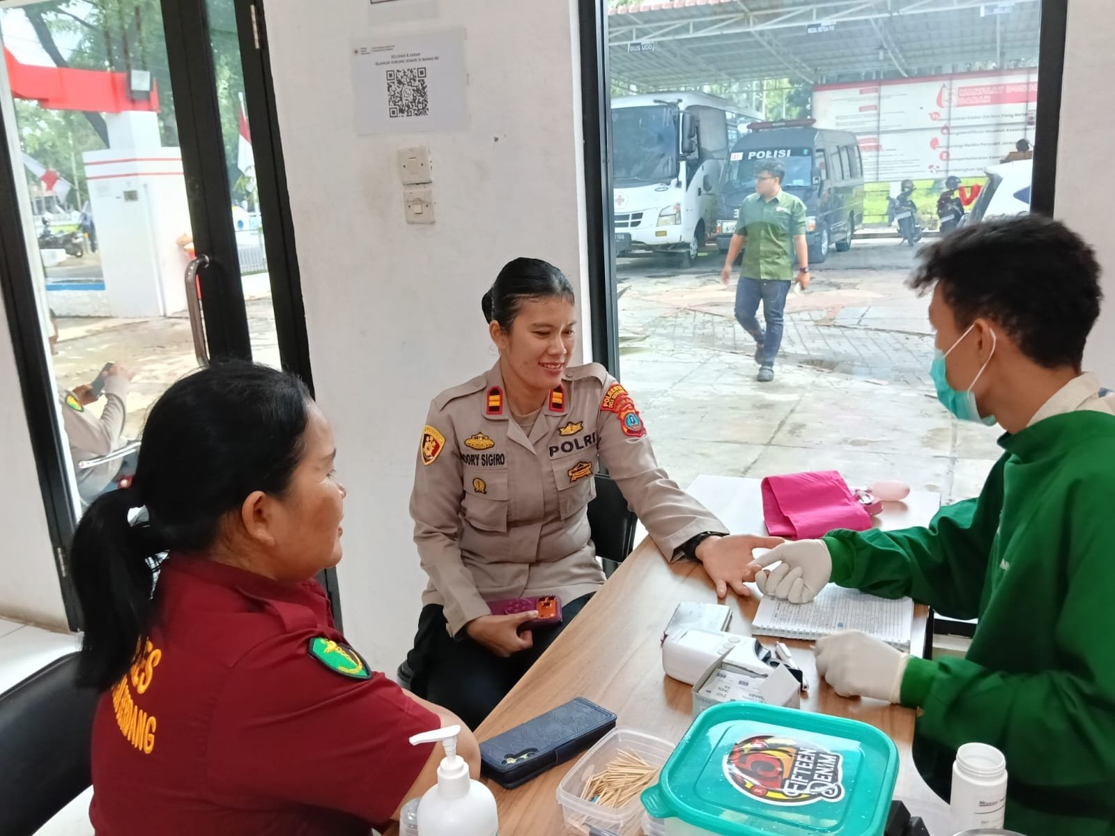 HUT Polwan Ke-78, Polwan Polresta Deli Serdang Gelar Bakti Sosial dan Police Go To School HUT Polwan Ke-78, Polwan Polresta Deli Serdang Gelar Bakti Sosial dan Police Go To School