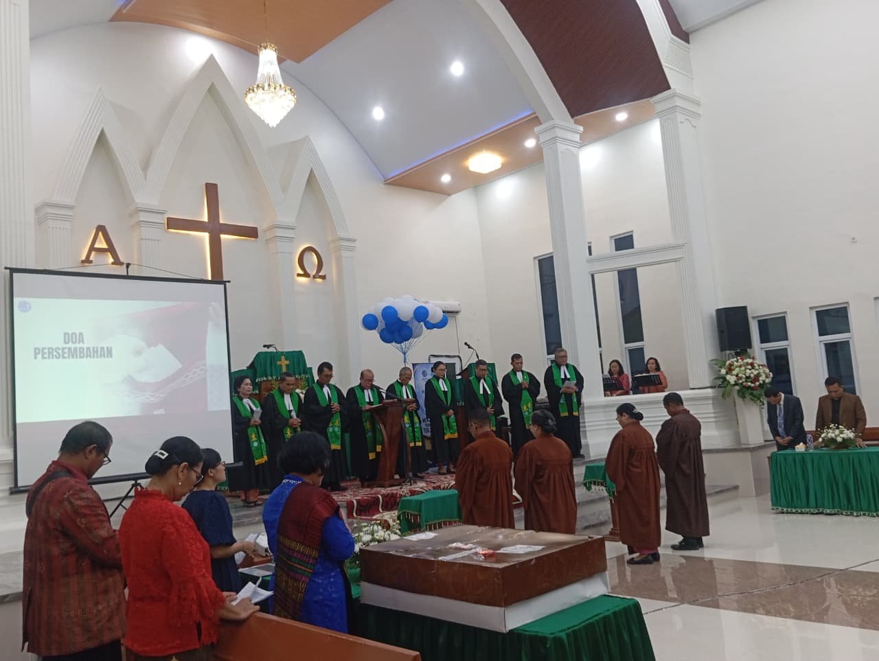 Jika Masih Ada yang Terluka dan Menangis Sendiri, Tugas Gereja Belum Selesai, Refleksi 62 Tahun GKPI Jika Masih Ada yang Terluka dan Menangis Sendiri, Tugas Gereja Belum Selesai, Refleksi 62 Tahun GKPI