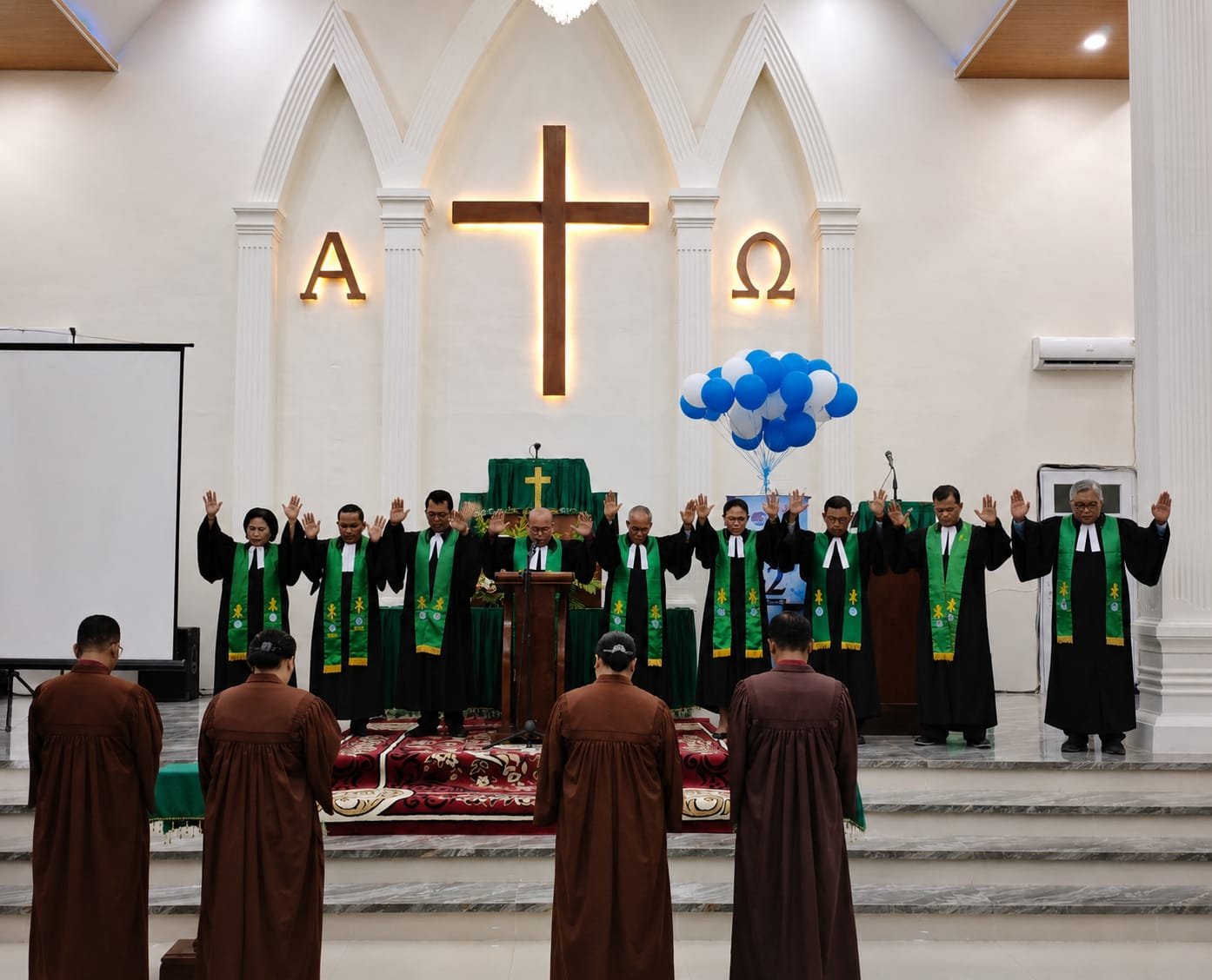 Jika Masih Ada yang Terluka dan Menangis Sendiri, Tugas Gereja Belum Selesai, Refleksi 62 Tahun GKPI Jika Masih Ada yang Terluka dan Menangis Sendiri, Tugas Gereja Belum Selesai, Refleksi 62 Tahun GKPI