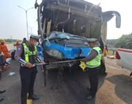 Tiga Kendaraan Terlibat Laka Beruntun di Tol Palembang-Indralaya, Polisi Selidiki Penyebab Kecelakaan