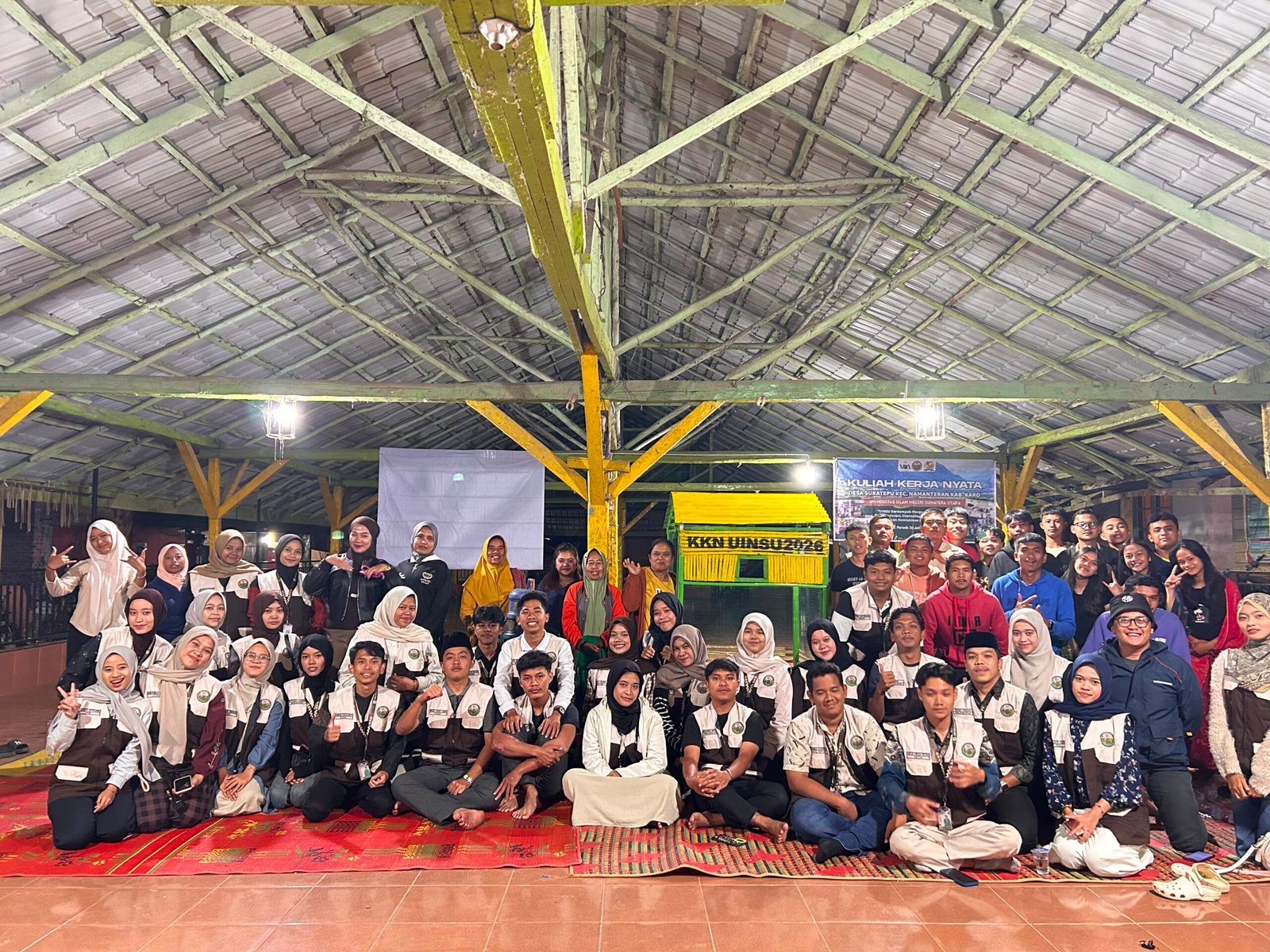 Dorong Desa Bebas Sampah, Mahasiswa KKN UINSU Kenalkan Formula Kompos Air Lindi di Karo Dorong Desa Bebas Sampah, Mahasiswa KKN UINSU Kenalkan Formula Kompos Air Lindi di Karo