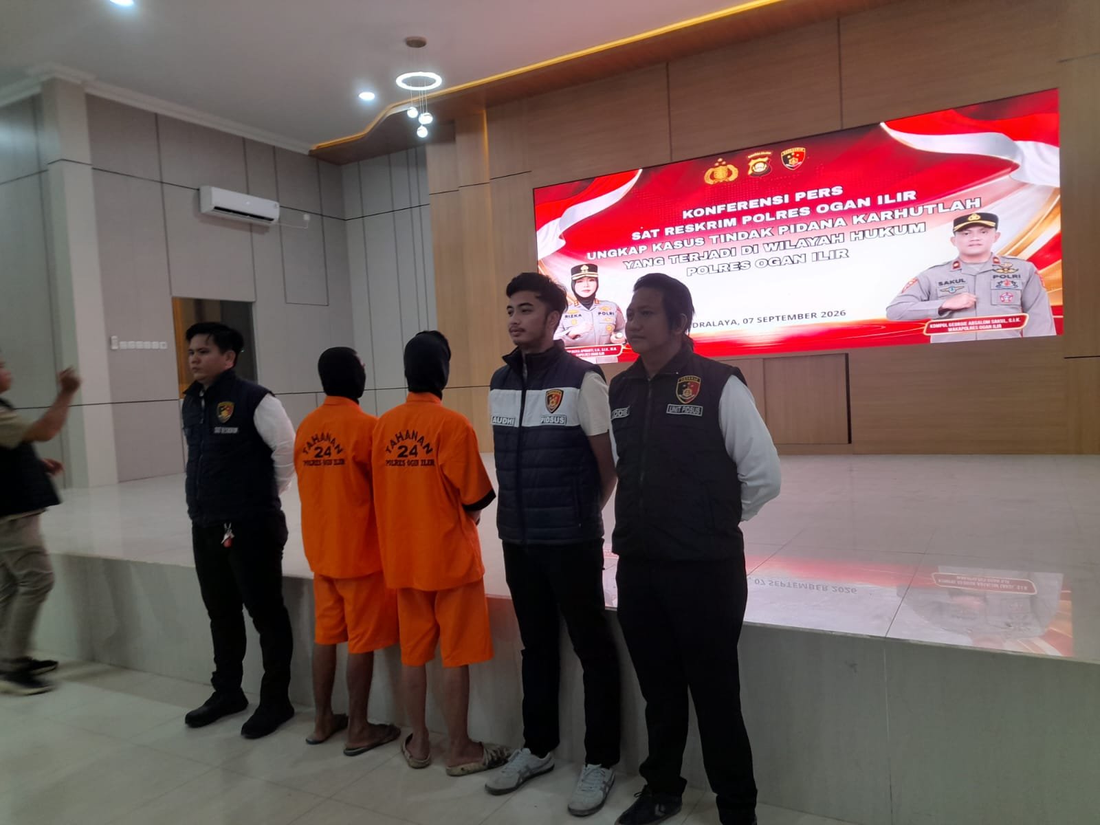 Polres Ogan Ilir Ungkap Dua Kasus Karhutla, Tersangka Terancam Hukuman 9 Tahun Penjara