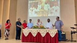 Penuh Sukacita, Paroki St. Yoseph Palembang Gelar Pesta Ulang Tahun Imamat dan Syukuran Perutusan Penuh Sukacita, Paroki St. Yoseph Palembang Gelar Pesta Ulang Tahun Imamat dan Syukuran Perutusan
