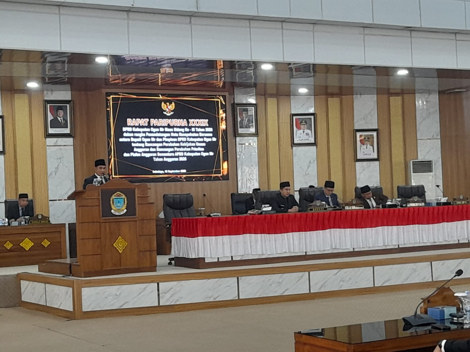 Anggota DPRD Desak Kapolres Tindak Tegas Sering Terjadi Antirian Panjang di SPBU Ogan Ilir picu kecelakaan Anggota DPRD Desak Kapolres Tindak Tegas Sering Terjadi Antirian Panjang di SPBU Ogan Ilir picu kecelakaan