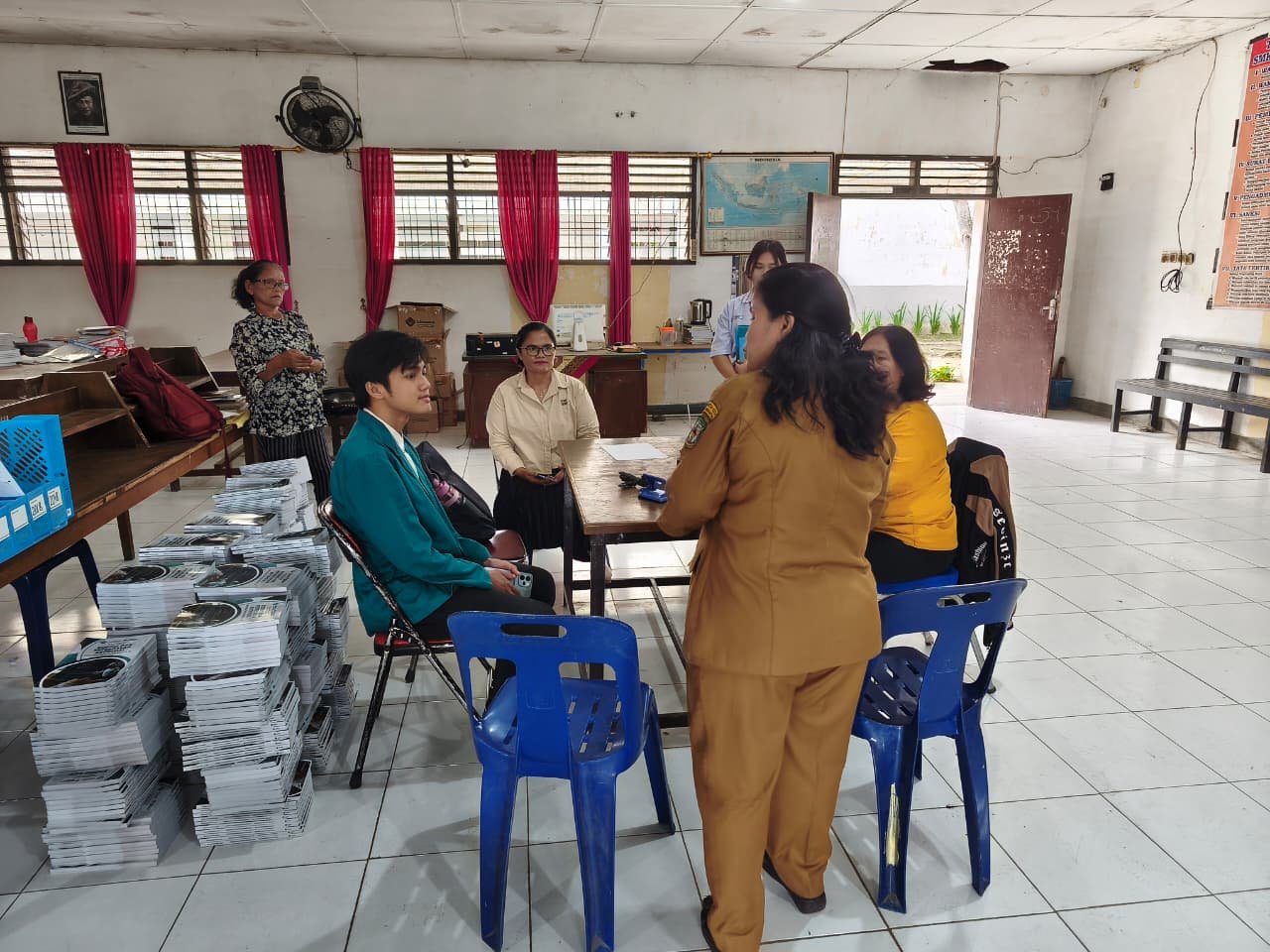 Dinas Arsip dan Perpustakaan Kota Pematangsiantar Dorong Perpustakaan Jadi Ruang Literasi dan Kreativitas Masyarakat Dinas Arsip dan Perpustakaan Kota Pematangsiantar Dorong Perpustakaan Jadi Ruang Literasi dan Kreativitas Masyarakat