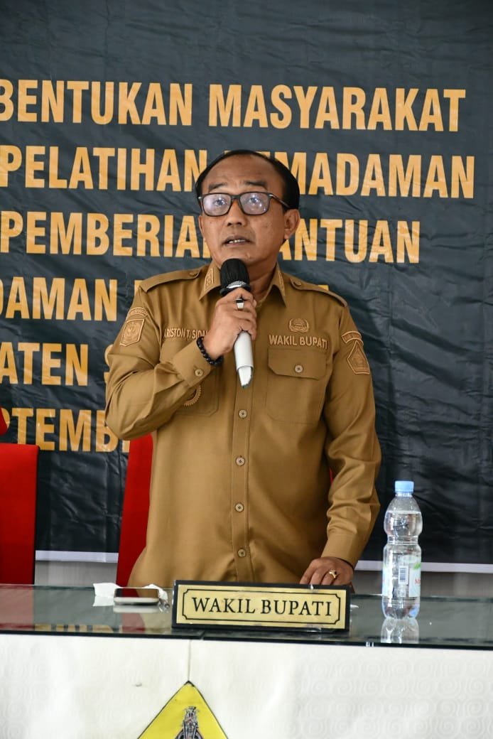 Pemkab Samosir dan PT Inalum Perkuat Kesiapsiagaan Karhutla Berbasis Masyarakat, Bantuan Peralatan Disalurkan