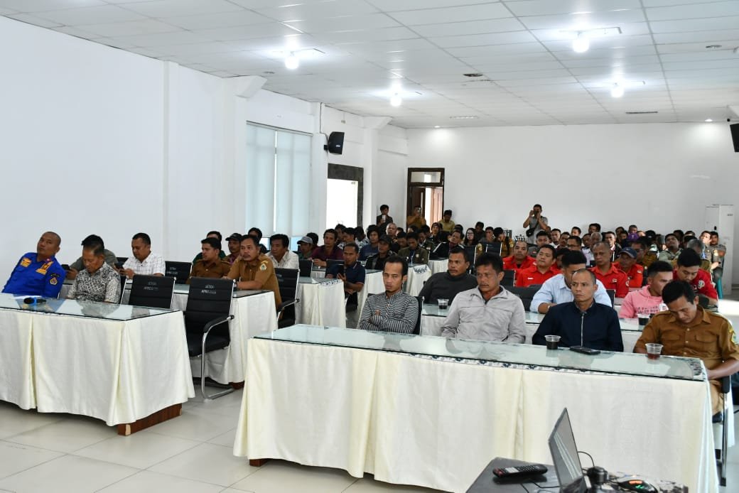 Pemkab Samosir dan PT Inalum Perkuat Kesiapsiagaan Karhutla Berbasis Masyarakat, Bantuan Peralatan Disalurkan