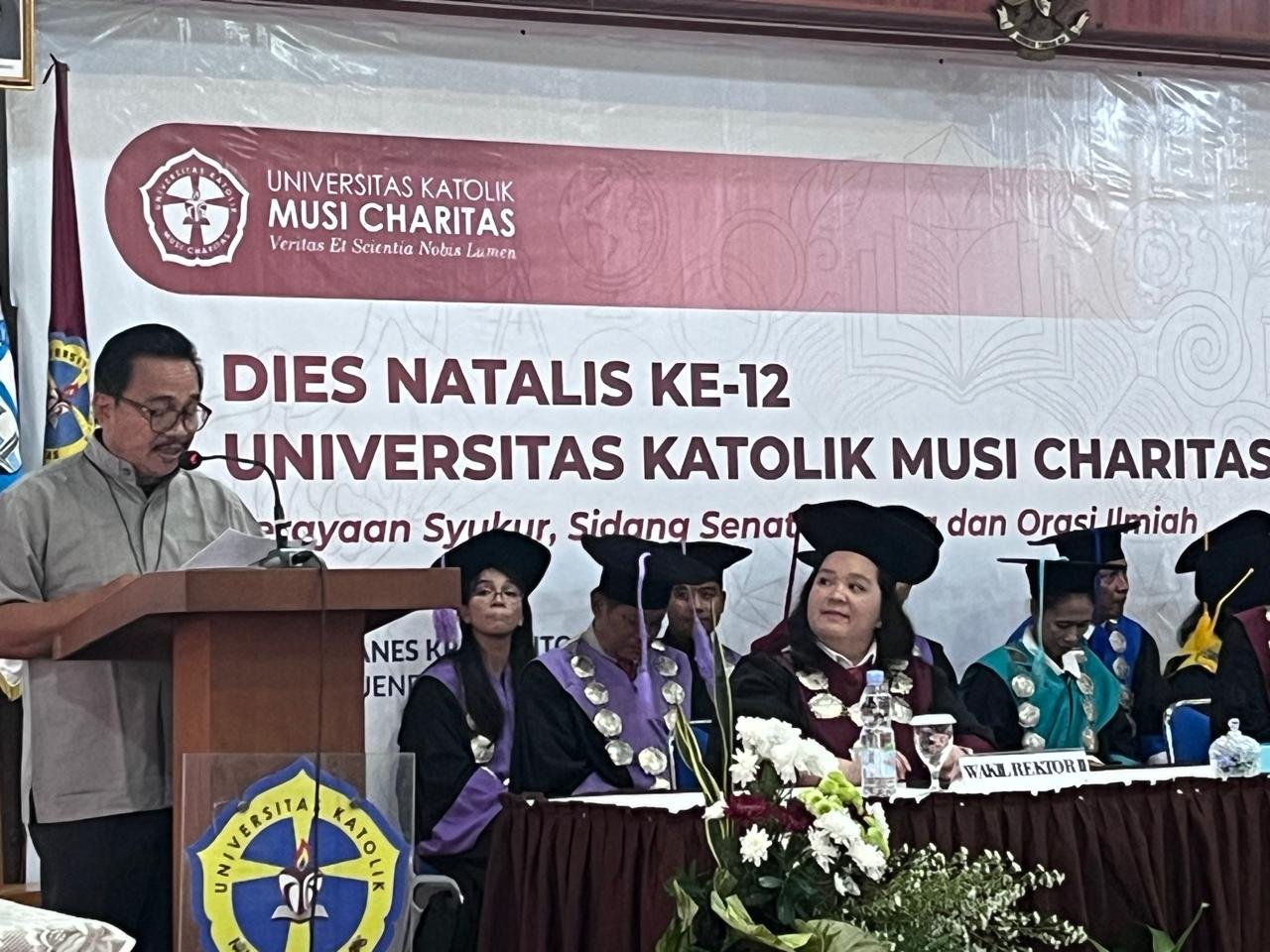 Dies Natalis ke-12 UKMC: Menggambar Peta Harapan Baru Melalui Sinergi dan Harmoni Ekosistem Pendidikan Katolik Dies Natalis ke-12 UKMC: Menggambar Peta Harapan Baru Melalui Sinergi dan Harmoni Ekosistem Pendidikan Katolik