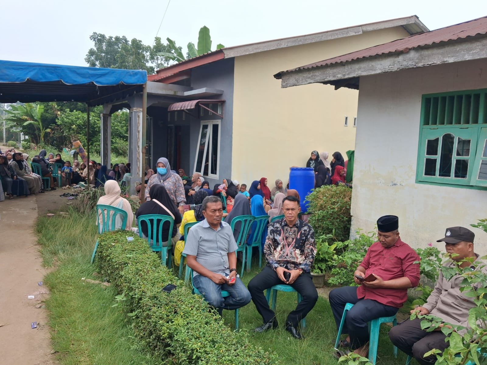 Polresta Deli Serdang Sampaikan Belasungkawa Kepada Keluarga Korban Tabrakan Polresta Deli Serdang Sampaikan Belasungkawa Kepada Keluarga Korban Tabrakan