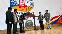 Merawat Bumi Sriwijaya 'Zero Conflict': Pesparani Katolik II Sumsel Resmi Dibuka dengan Kirab Budaya Lintas Agama dan Semangat Sumpah Pemuda Merawat Bumi Sriwijaya 'Zero Conflict': Pesparani Katolik II Sumsel Resmi Dibuka dengan Kirab Budaya Lintas Agama dan Semangat Sumpah Pemuda