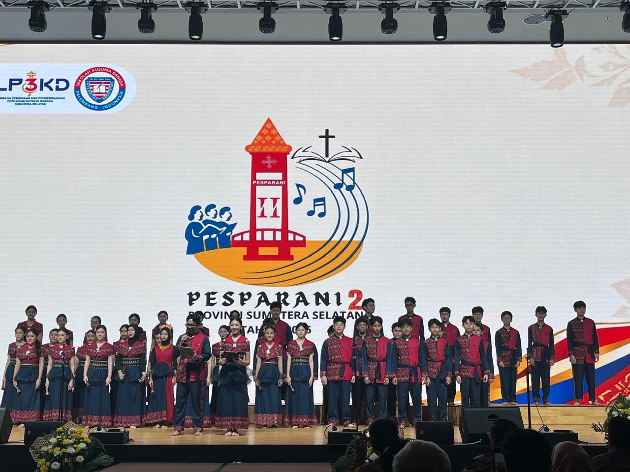 Merawat Bumi Sriwijaya 'Zero Conflict': Pesparani Katolik II Sumsel Resmi Dibuka dengan Kirab Budaya Lintas Agama dan Semangat Sumpah Pemuda