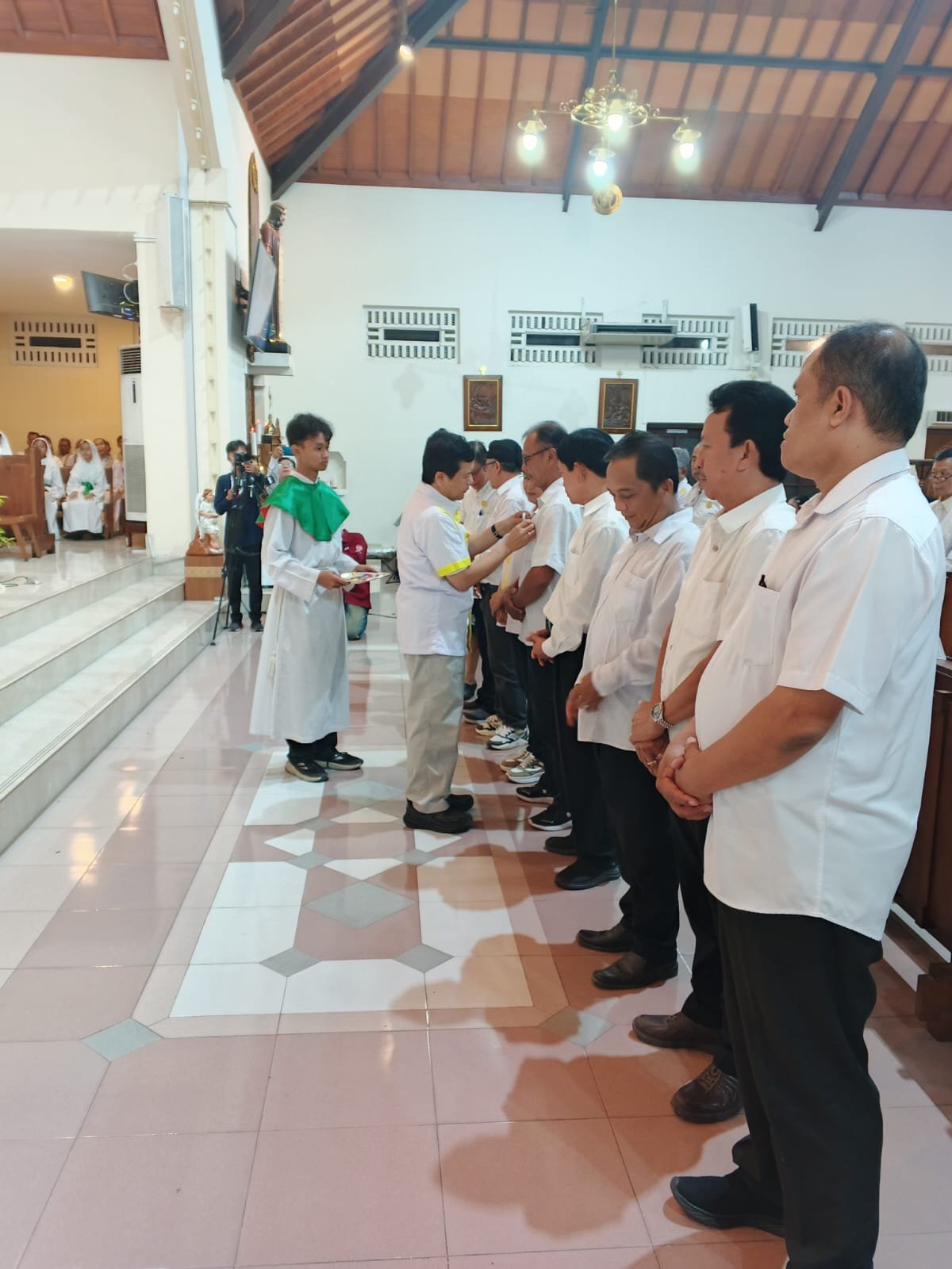 Ketua Presidium Pusat ISKA Luky A. Yusgiantoro Lantik DPD dan DPC ISKA DIY 2026 - 2030, Serukan Komitmen Bersama untuk Gereja, Bangsa, dan Kelestarian Lingkungan Ketua Presidium Pusat ISKA Luky A. Yusgiantoro Lantik DPD dan DPC ISKA DIY 2026 - 2030, Serukan Komitmen Bersama untuk Gereja, Bangsa, dan Kelestarian Lingkungan