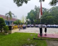 Wakapolresta Deli Serdang Jadi Irup di SMPN 1 Lubuk Pakam, Sampaikan Pesan Anti Bullying dan Tertib Berlalu Lintas
