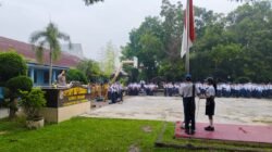 Wakapolresta Deli Serdang Jadi Irup di SMPN 1 Lubuk Pakam, Sampaikan Pesan Anti Bullying dan Tertib Berlalu Lintas