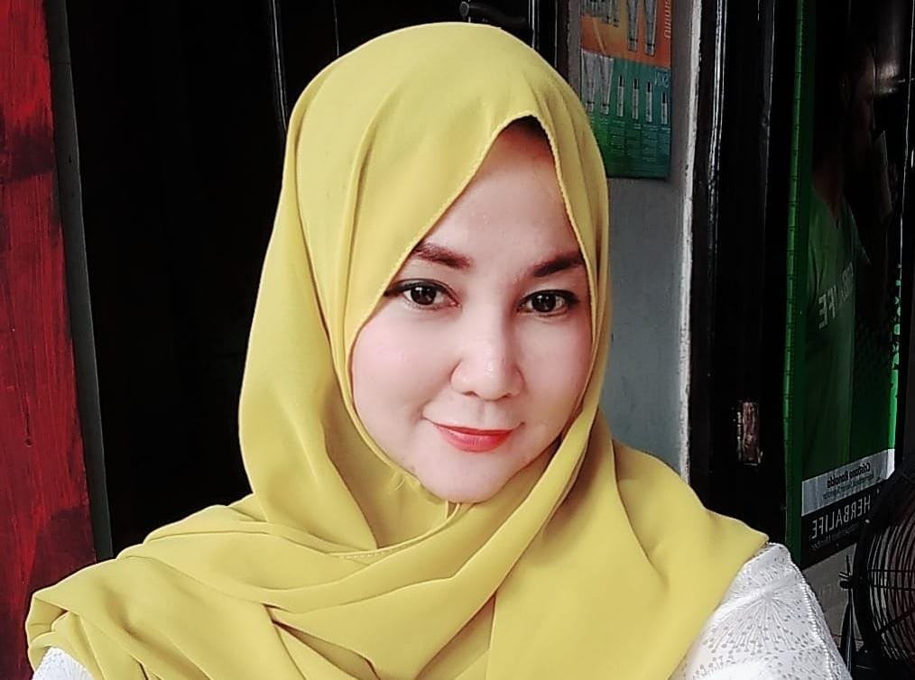Artis Ulfa Bone Peringatan Maulid Nabi Muhammad SAW Wujud Pengembangan Diri di Dunia dan Akhirat Artis Ulfa Bone Peringatan Maulid Nabi Muhammad SAW Wujud Pengembangan Diri di Dunia dan Akhirat
