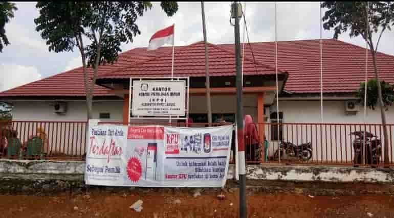 Putusan MK: Pilkada Empat Lawang Diulang, Joncik-Arifai Hadapi HBA-Henny dalam PSU Putusan MK: Pilkada Empat Lawang Diulang, Joncik-Arifai Hadapi HBA-Henny dalam PSU
