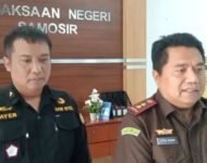 Kadis Sosial PMD Samosir Ditetapkan Sebagai Tersangka Korupsi Bantuan Korban Banjir Bandang 2024