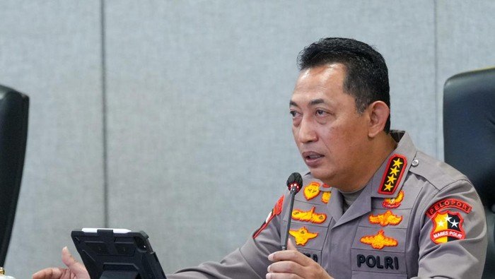 Kapolri Mutasi 10 Kapolda, Ini Daftar Lengkapnya Kapolri Mutasi 10 Kapolda, Ini Daftar Lengkapnya