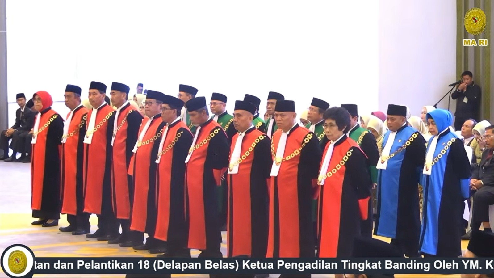 Ketua MA Lantik 18 Ketua Pengadilan Tingkat Banding Ketua MA Lantik 18 Ketua Pengadilan Tingkat Banding